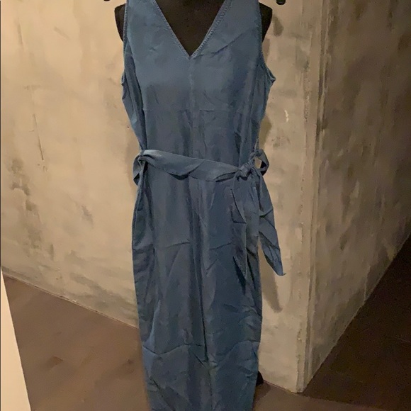 NYDJ Jumpsuit - Size 6 - Picture 3 of 8